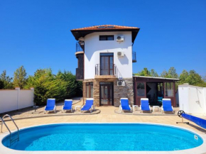 Golf House Paradise